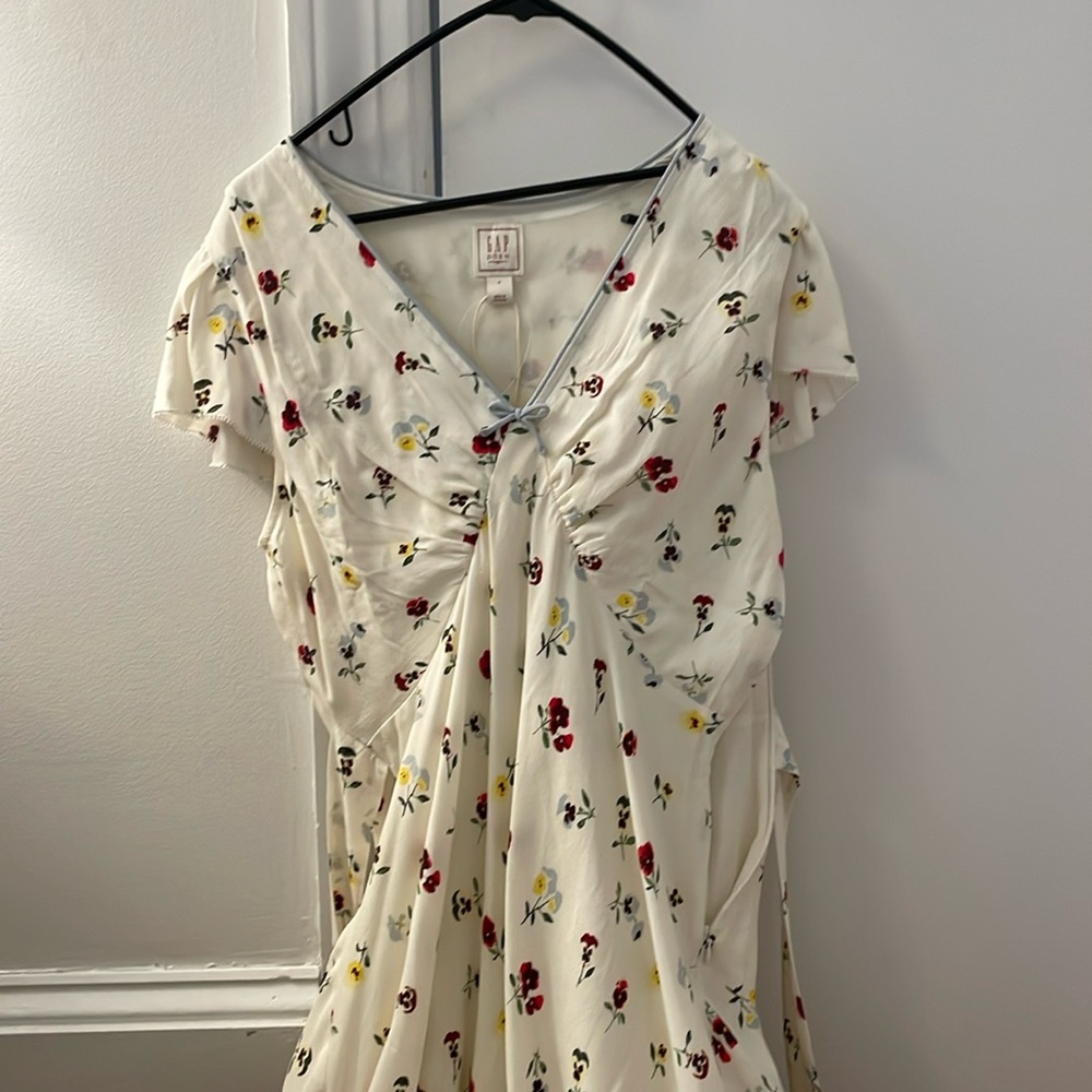 NWT Gap-Doen collection dress size 4